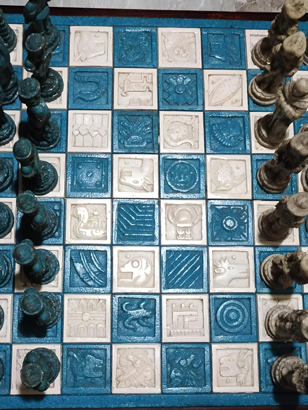 Vintage Mesoamerican Aztec/Mayan Style Carved Chess Set